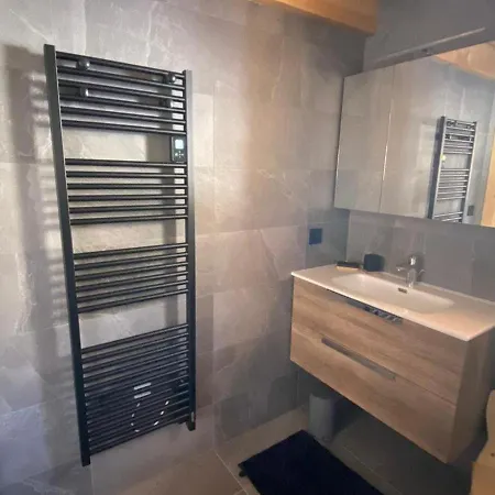 Cosy Pour 4 Pers. A Chatel, Proche Telecabine Et Centre, Cuisine Equipee, Terrasse, Garage. - Fr-1-676-169 * Chatel