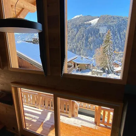 Chalet Cosy Pour 4 Pers. A Chatel, Proche Telecabine Et Centre, Cuisine Equipee, Terrasse, Garage. - Fr-1-676-169