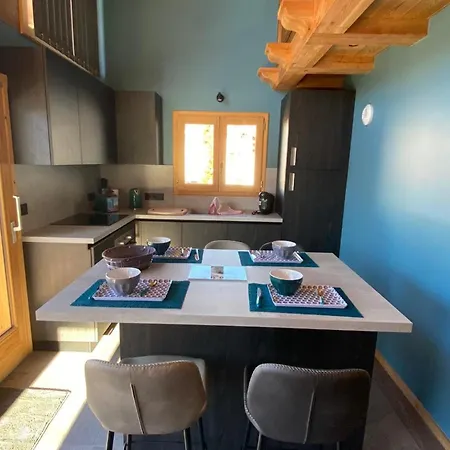 Cosy Pour 4 Pers. A Chatel, Proche Telecabine Et Centre, Cuisine Equipee, Terrasse, Garage. - Fr-1-676-169